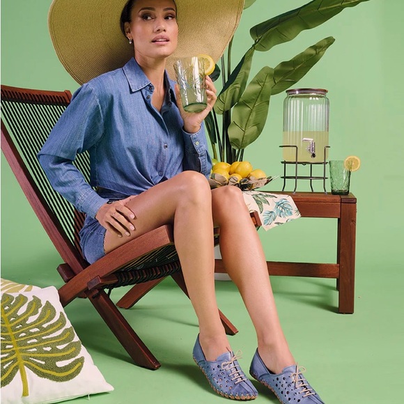 Women's Blue Leather SPRING STEP Laser Cut-Out MOONWALK Flats COMFORT SHOES 41 - Picture 9 of 9